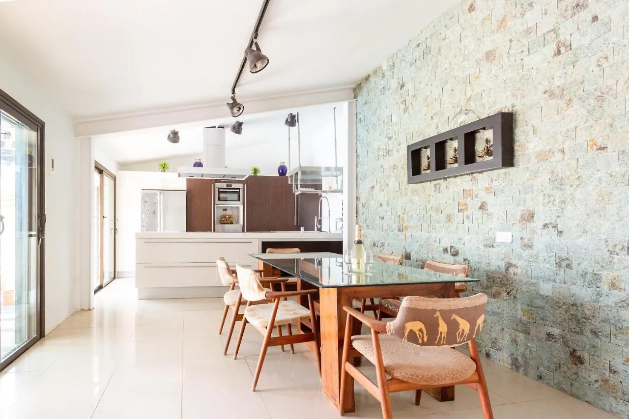 La Quinta Heights -6 Bed Villa-Private Pool San Miguel de Abona Villa